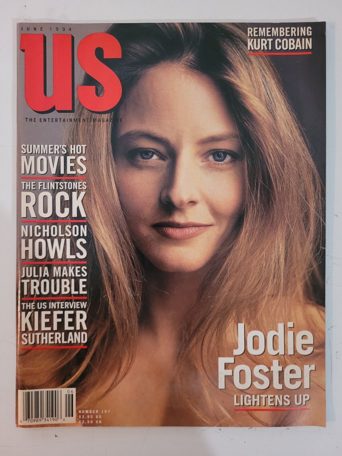 Vintage US Weekly Magazine (June 1994) Jodie Foster Cover + Vintage US Weekly Magazine (June 1994) Jodie Foster Cover +