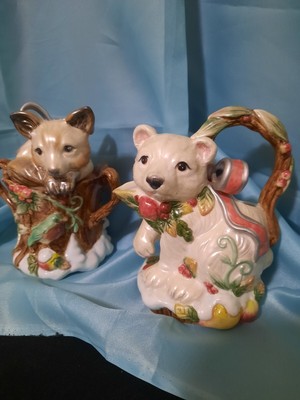 FITZ AND FLOYD ENCHANTED HOLIDAY CREAM AND SUGAR SET, EXCELLENT