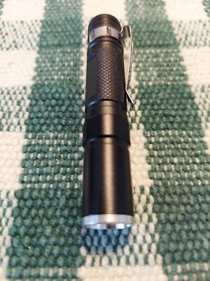 Micro Mini (1)Mode Waterproof 100LM Pocket LED Flashlight Zoomable LED Penlight
