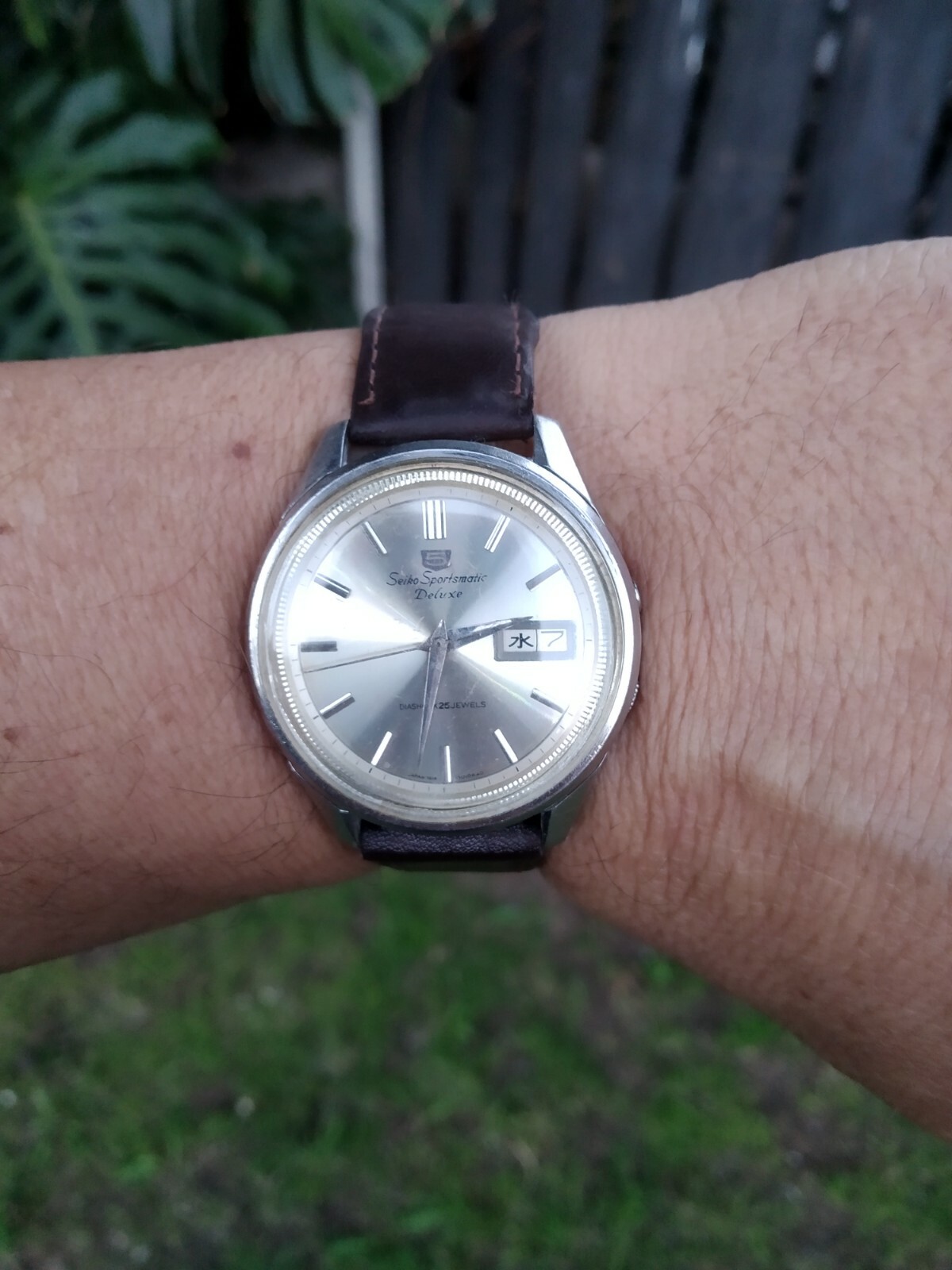 seiko sportsmatic 5 deluxe 25 jewels