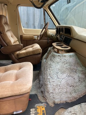 image 7 of interior