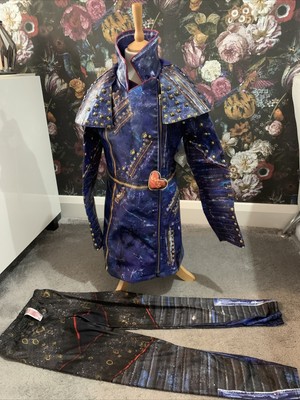 girls fancy dress age 9-10 Years ( Disney Store Descendant’s Mal ) New With Tag