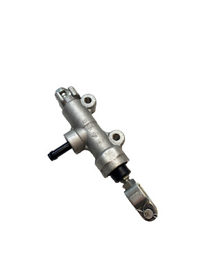 Kawasaki Z1000 2007 - 2009 Hinterer Hauptbremszylinder