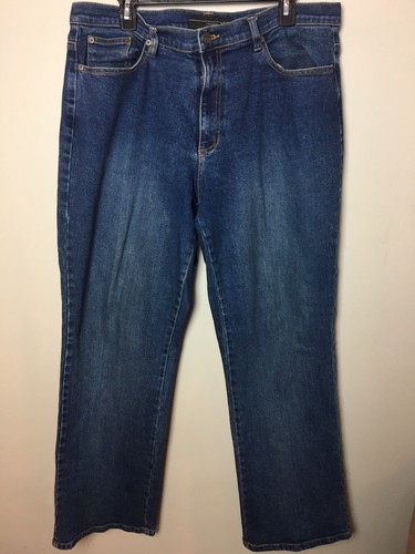 . Front And Back Pockets. Rts.