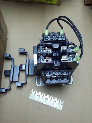 GE 9T58E3276G46 .150 KVA CORE & COIL TRANSFORMER PRI: 120/240 SEC: 24/48V