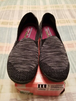 Skechers Empress Looking Good Slip On Women's 11  Memory Foam Black /Gray NIB