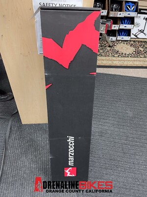Marzocchi Bomber Z1 - 29'' - 140mm Travel - 44mm Offset - 15x110 Boost