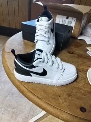 NEW* Kids NIKE AIR JORDAN 1 Low ALT (PS) White/Black-White