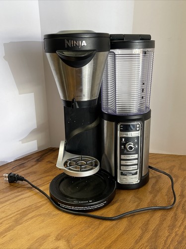 Black coffee ☕︎ページ BLACK+DECKER 12-Cup* Programmable Coffeemaker, Black