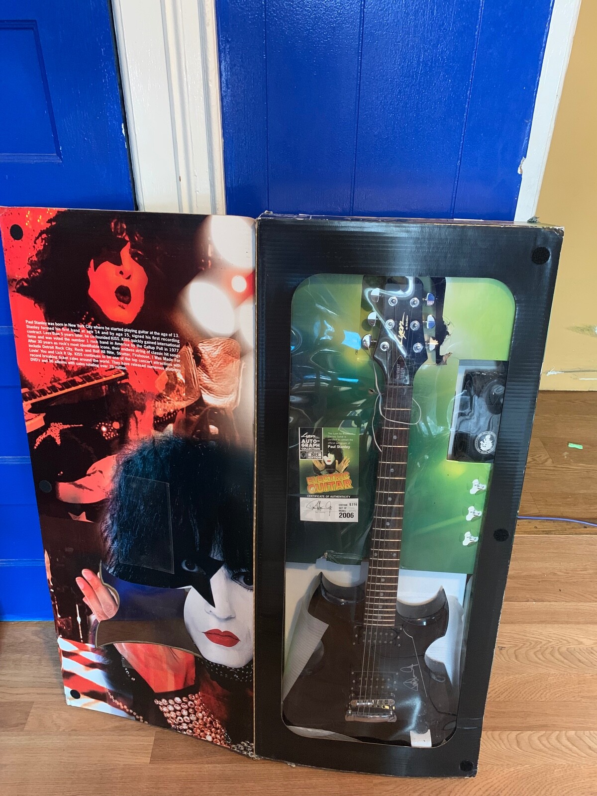 Kiss Paul Stanley Autographed Limited Edition 2006 Lyon