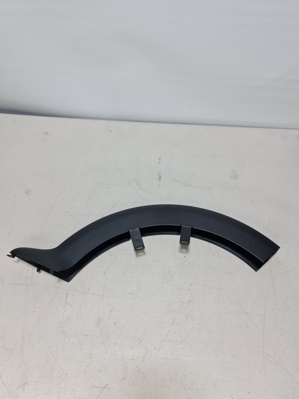 0 Bmw 2012-2020 51-49-7-255-696 51497255696 Trim Panel Hinge Tailgate Right image 3
