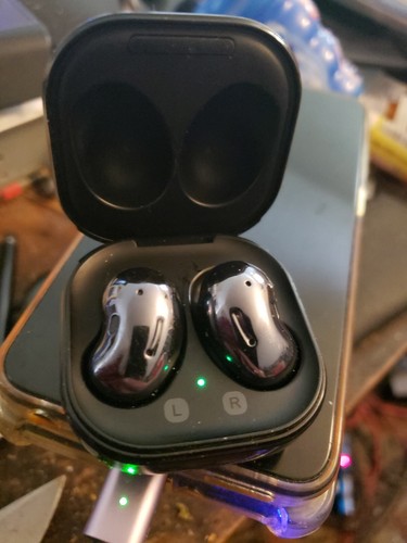 Samsung Galaxy Buds Live R180 - Good | eBay Samsung Galaxy Buds Live R180 - Good | eBay