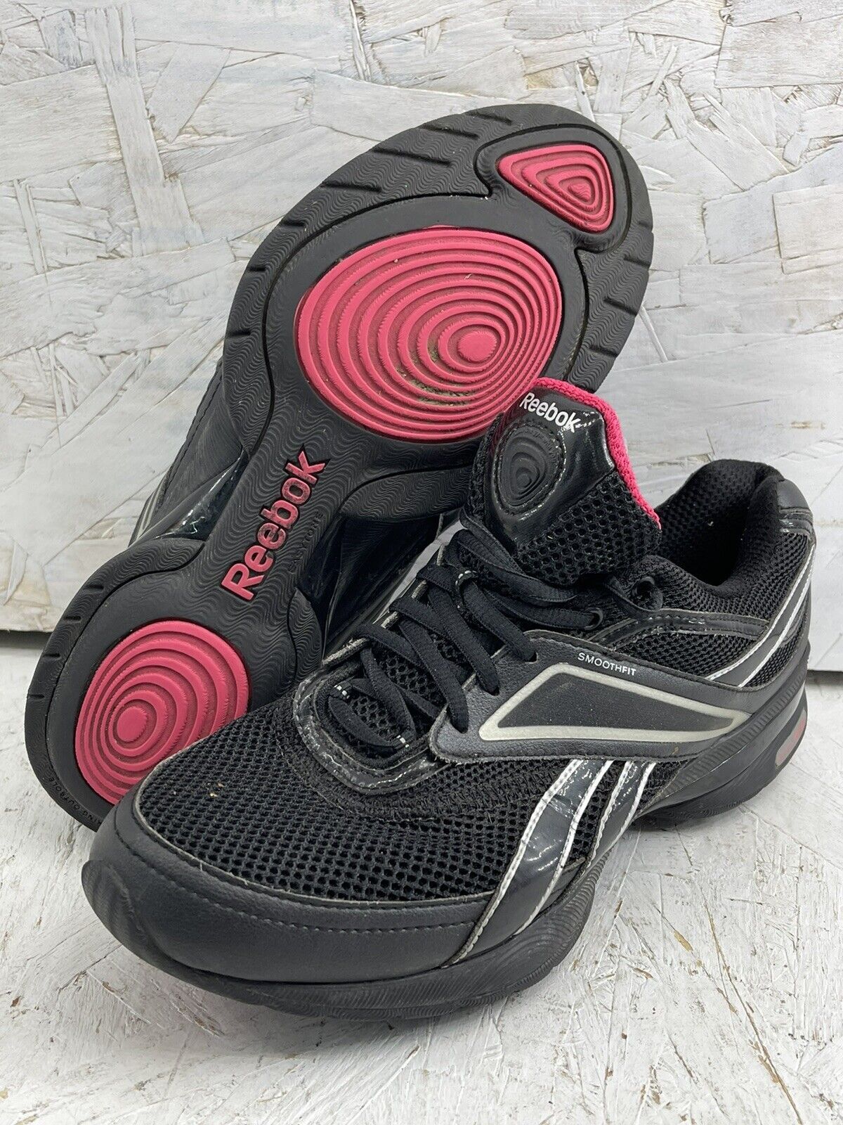 Купить Reebok Size Easytone Smooth Walking Shoes Black Pink Silver  (Спортивное) заказать с доставкой лот № 125437704887