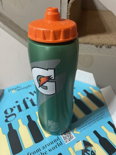 小物 CHALLENGER LOGO BOTTLE CHALLENGER / LOGO WATER BOTTLE -White-