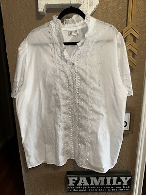 Lady Lori By AM Casuals Women s White Lace Crochet Top Size 22W