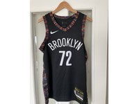 nike biggie jersey