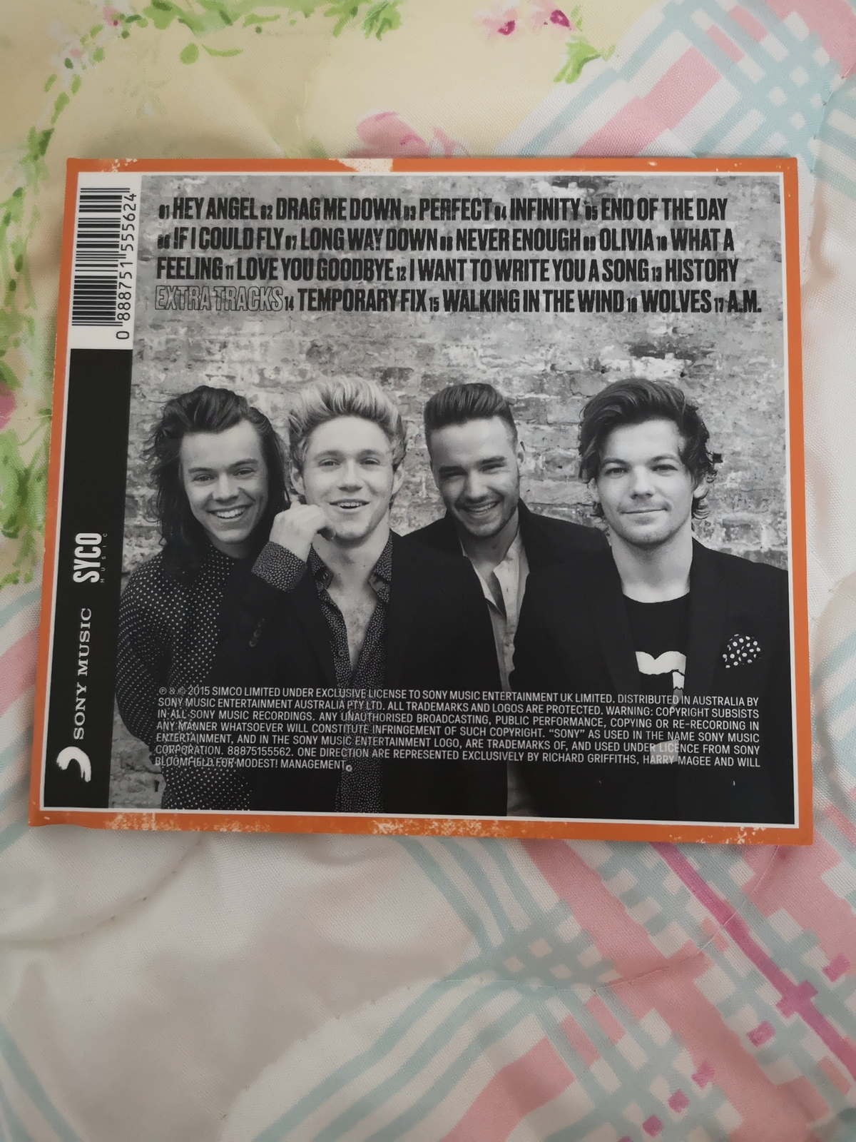4 BONUS TRACKS---- ONE DIRECTION Made In The A.M. 1D CD