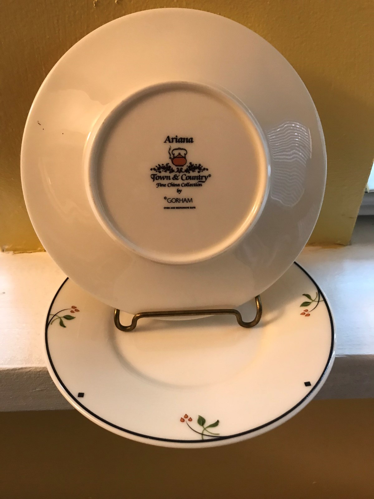 Five (5)  Gorham Ariana  Town & Country    Saucers   Fine China Collection