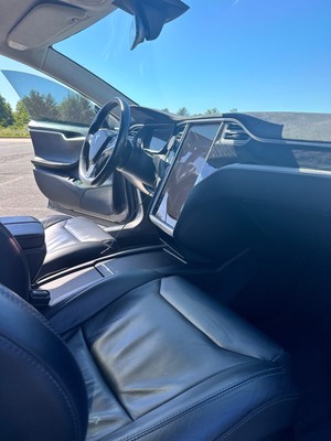 image 5 of interior