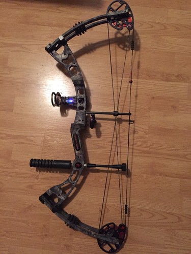Winchester Vaquero Compound Bow 60-70 Lbs Right Hand