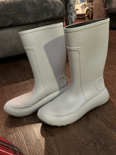 Salvatore Ferragamo レインブーツ クリアベージュ6 $700 New Salvatore Ferragamo Limited Edition Grey Rain Snow