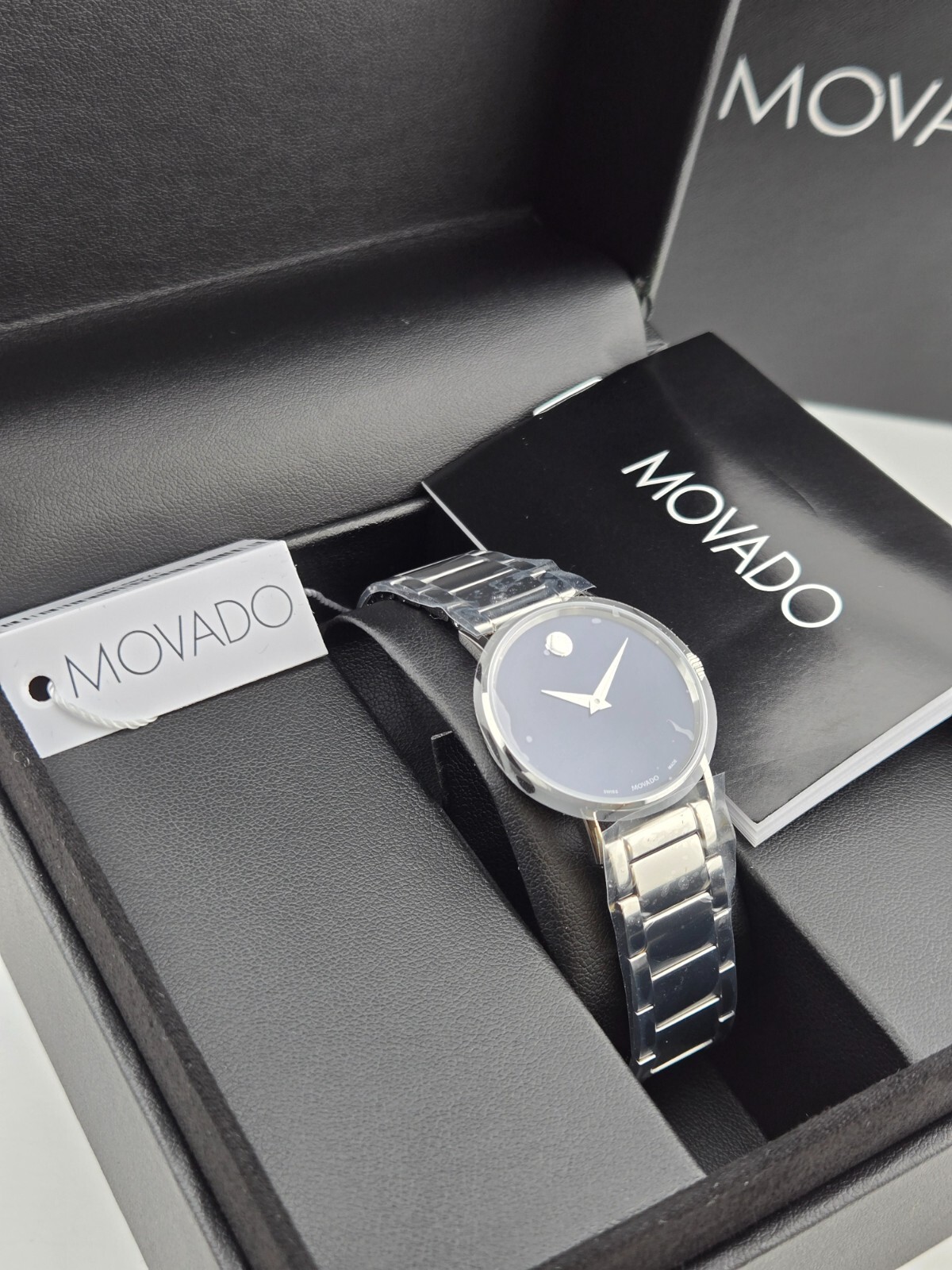 Pre-owned Movado $995 Msrp |  Women's Classic Museum Blue Dial Swiss Made Watch - 0607235