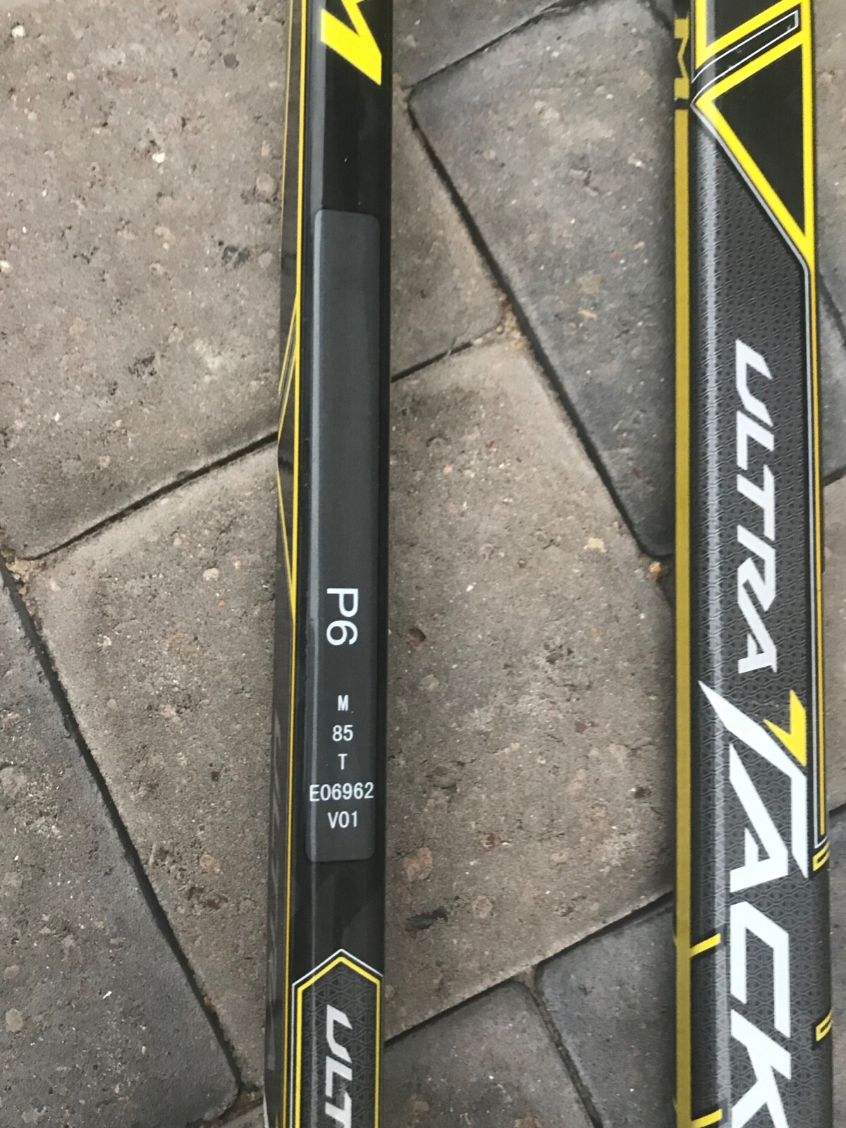 2 PACK - CCM Ultra Tacks Pro Stock Hockey Stick Grip 85 Flex Left P6 12255