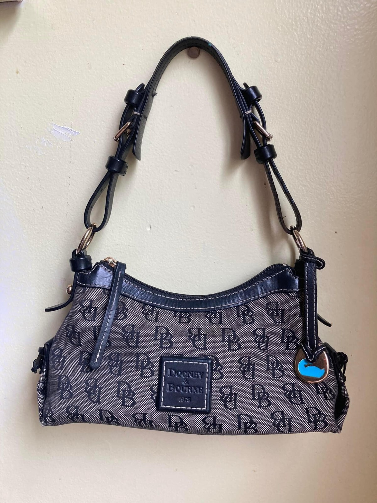 Dooney & Bourk HP724 Signature Black Canvas Leather Mini