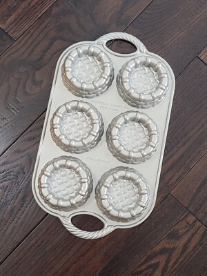NORDIC WARE Nonstick SHORTCAKE Basket Pan CAST ALUMINUM 6 Half Cup Cavities USA