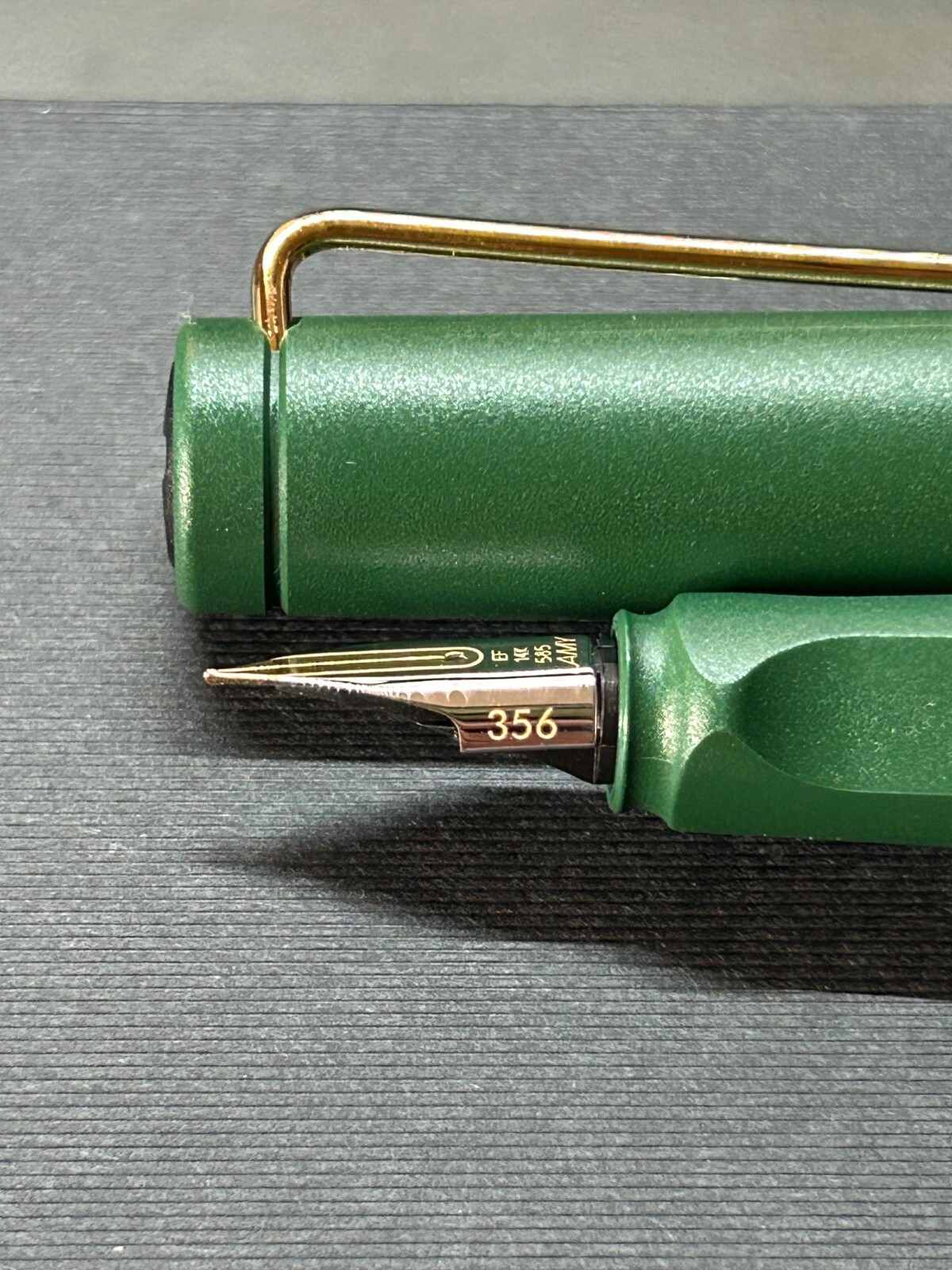 LAMY safari field green gold clip 万年筆 LAMY safari field green gold clip ラミー サファリ フィールド