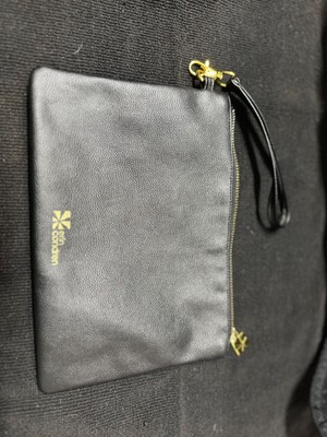 Erin Condren Gray wristlet with Gold zipper and Gold Accents-Great Condition!