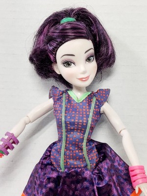 Disney Descendants Mal Doll LIGHT UP Neon Lights 