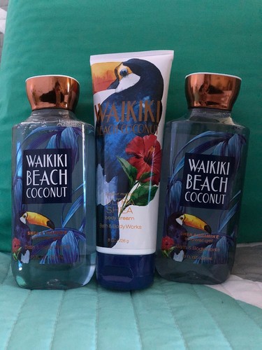 Bath & Body Works 3 X ORIGINAL WAIKIKI BEACH COCONUT 8 Oz