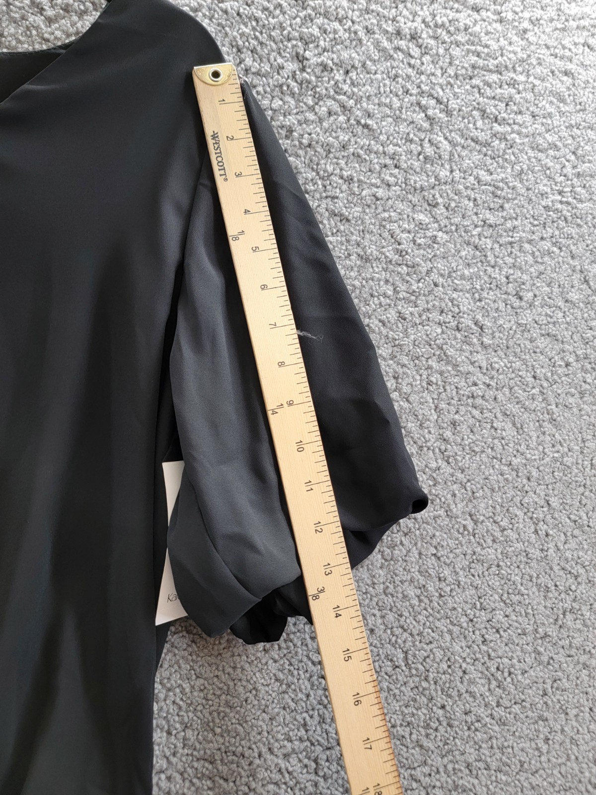 Karen Kane Puffed Sleeve Blouse Hem Top Women's S Black V-neck Pullover Style - Picture 7 of 14