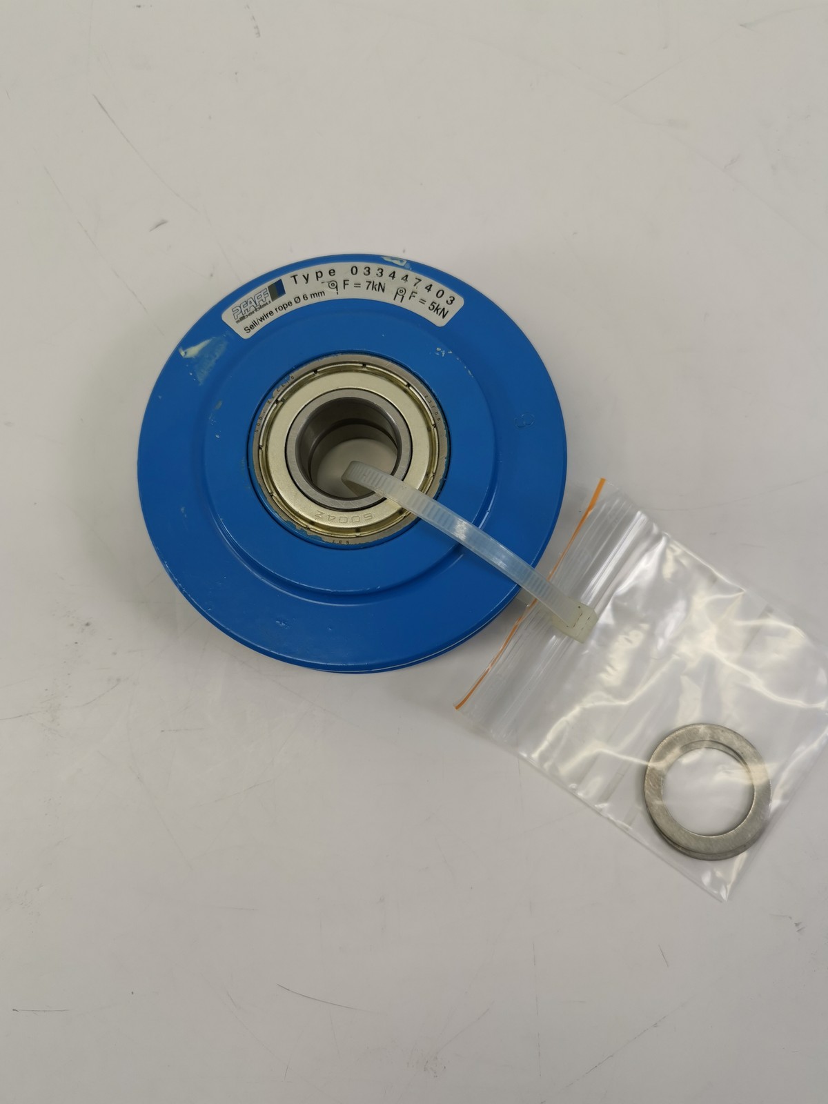 Pfaff Silver Blue 033447403 Guide Pulley or Pulley NEW