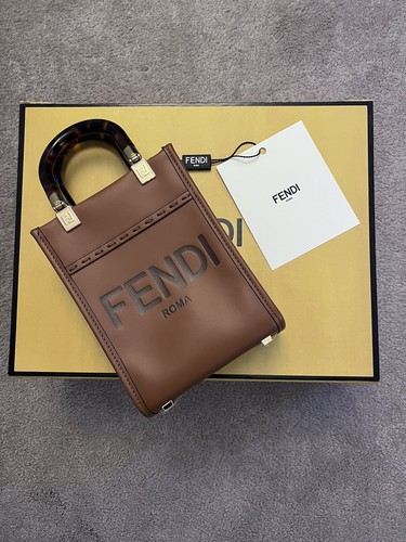 fendi mini sunshine shopper vit | eBay