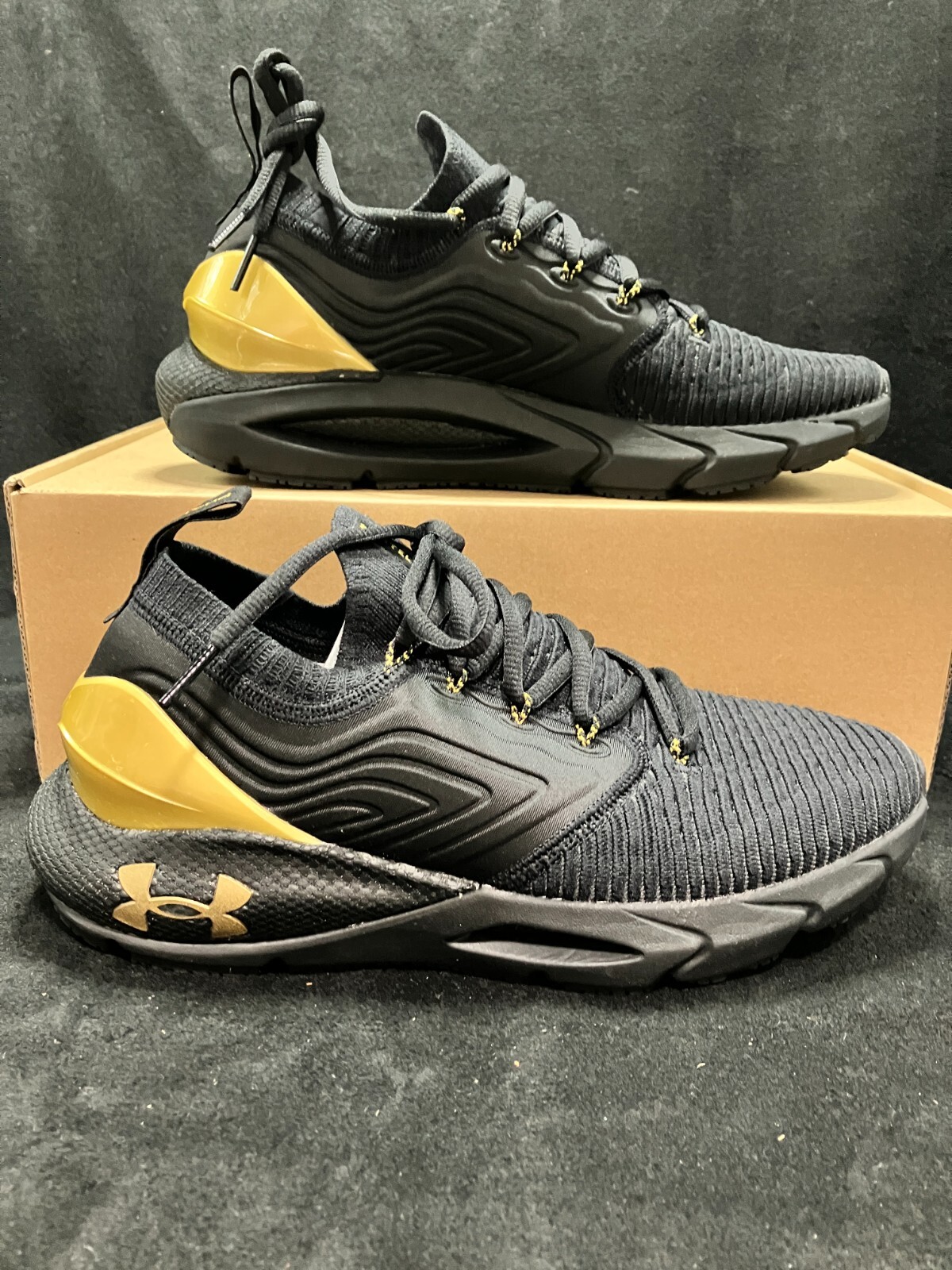 Unisex UA HOVR Phantom 2 IntelliKnit VZMT Running Shoes