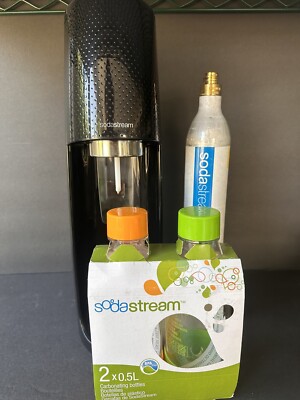 SODA STREAM TERRA Sparkling Water Maker (Fizzy Bubbly Soda ) Bottle & Cartridge