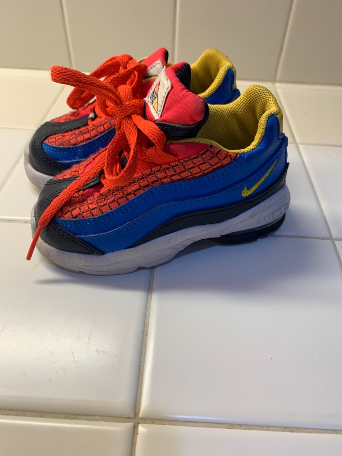 spiderman air max 95