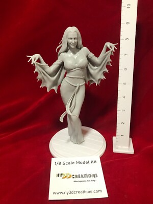 Lily Munster - Yvonne De Carlo - Fan Art - Model Kit - 1/8 - 1/6 Scale