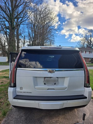 Owner 2016 Cadillac Escalade SUV White 4WD Automatic LUXURY