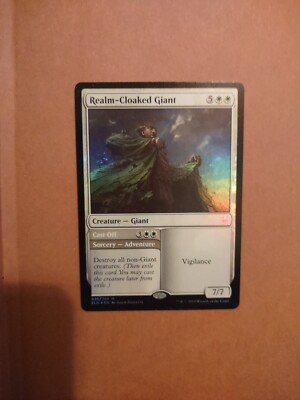 MTG Realm-Cloaked Giant   Cast Off Throne of Eldraine 026/269  Mythic FOIL