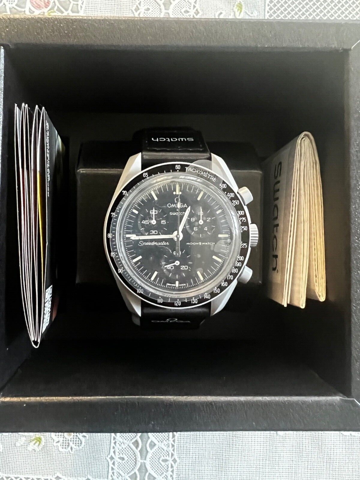 OMEGA X SWATCH - Bioceramic MoonSwatch - Mission to the Moon OMEGA X SWATCH - Bioceramic MoonSwatch - Mission to the Moon