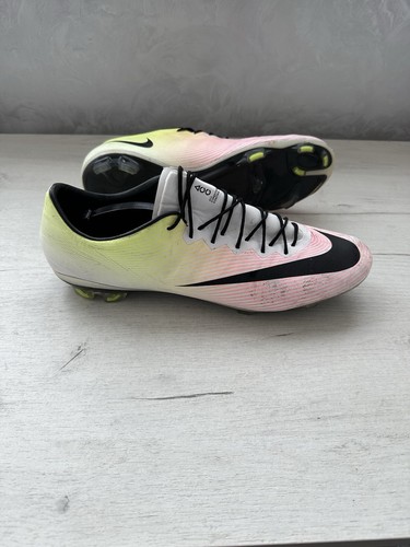 Nike Mercurial X ピンク/ホワイト/ブラック 26,5cm Nike Mercurial Vapor X FG White/Black/Volt Kids