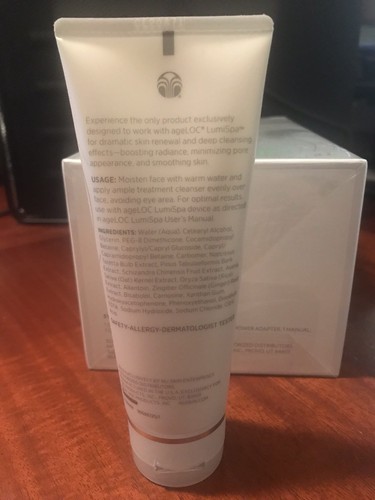 AGELOC LUMISPA DEBUT KIT (SENSITIVE) FACIAL CLEANSER NEW IN BOX SEALED AUTHENTIC