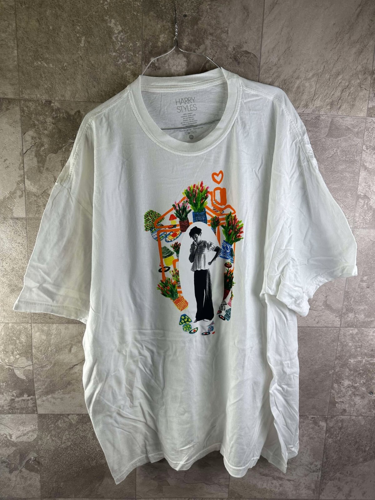 Harry Styles Tシャツ Should Maura Wear This Harry Styles T-Shirt to a Harry Styles