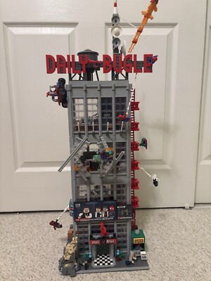 LEGO Super Heroes: Daily Bugle (76178)