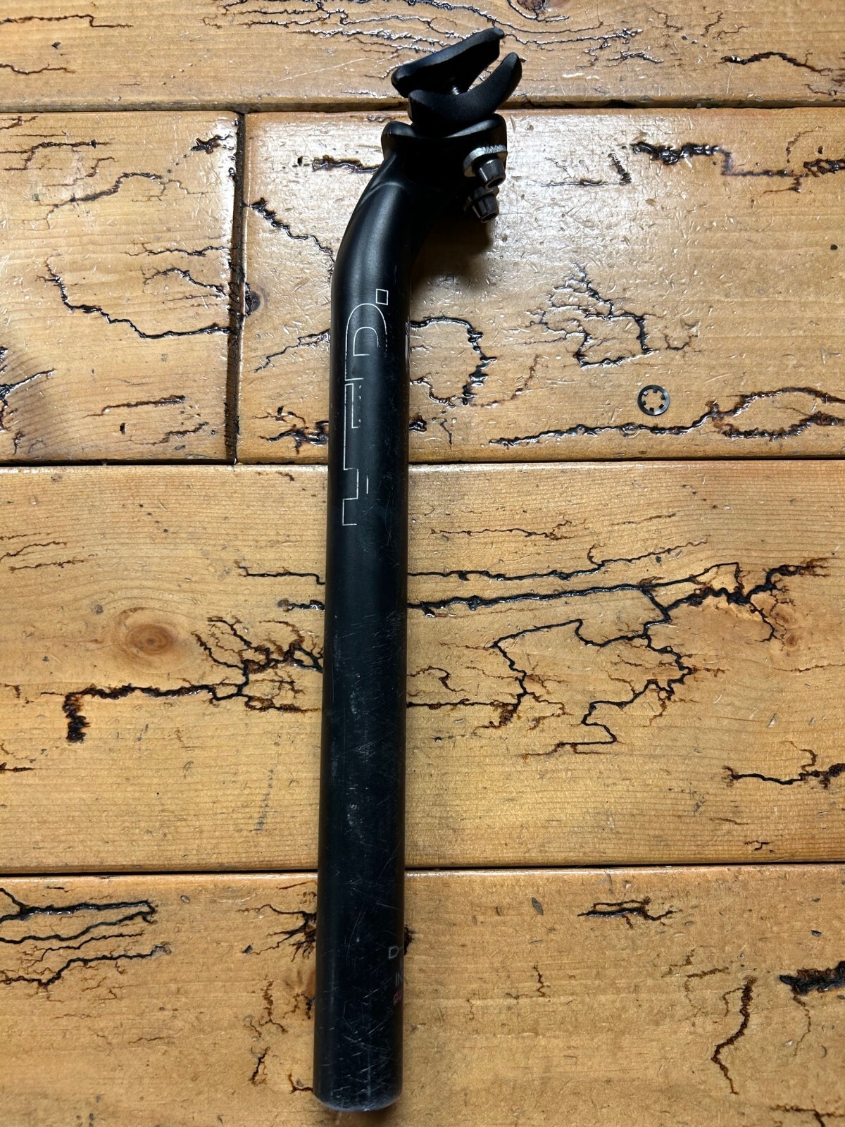 HED 27.2mm Alloy Black Bicycle Seatpost 27.2x310mm