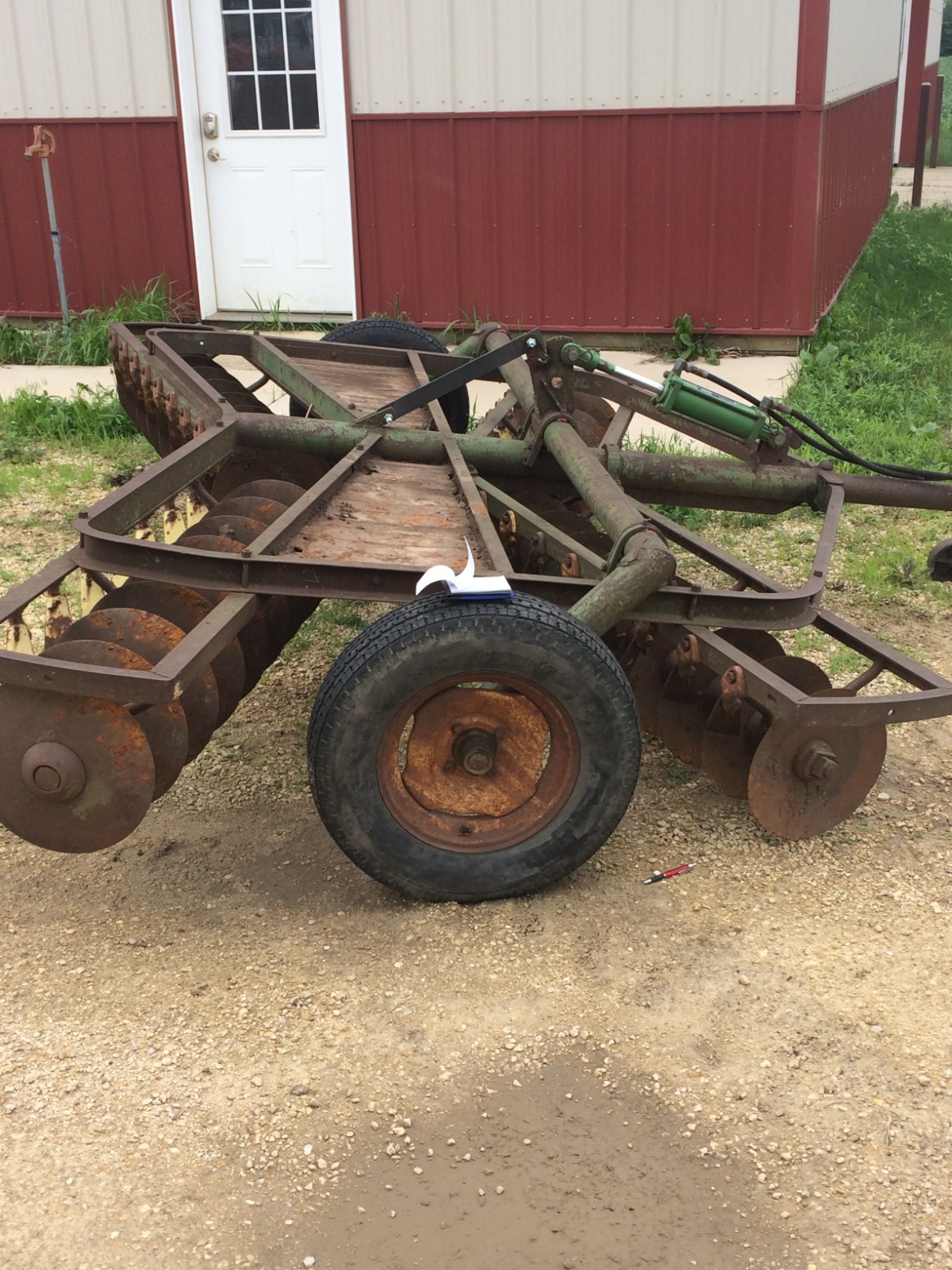 John Deere RW field disc harrow 11' FOOD PLOTS
