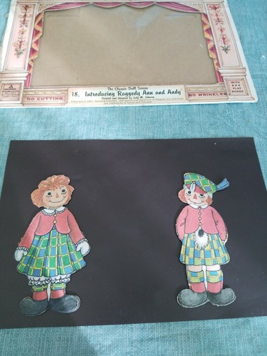 Simon & Schuster MagiCloth Magnetic Magic  Paper Doll Raggedy Ann Vintage 1997